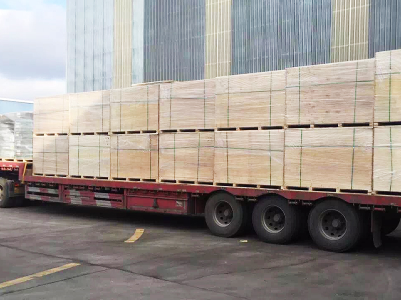 <strong>PVC蜂窩斜管打托發(fā)往俄羅斯</strong>